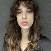 Ofrezco clases particulares totalmente personalizadas para cualquier edad y nivel de aprendizaje.